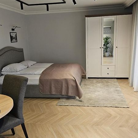 Apartamenty Szkolna Жнин Екстериор снимка