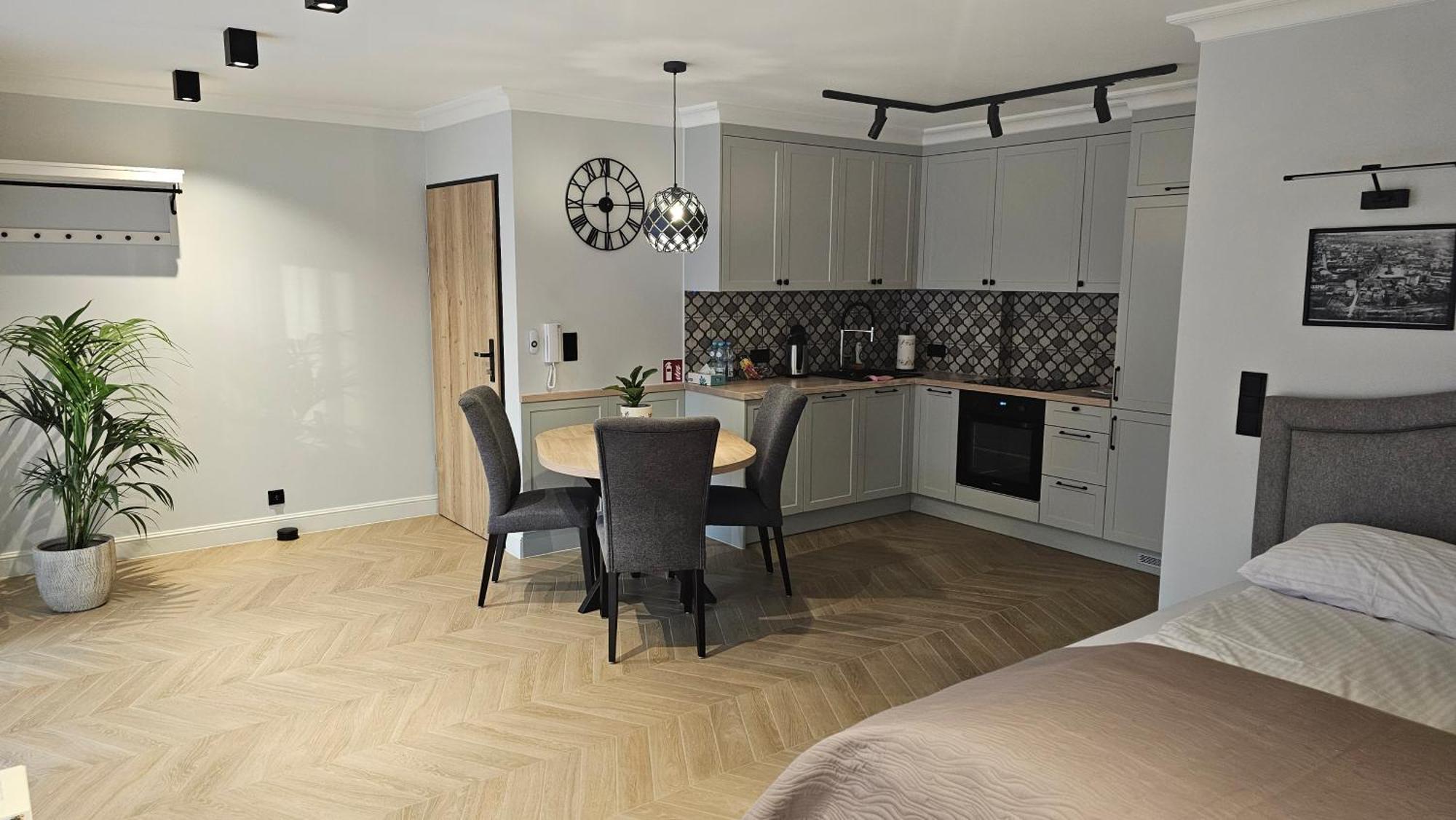 Apartamenty Szkolna Жнин Екстериор снимка